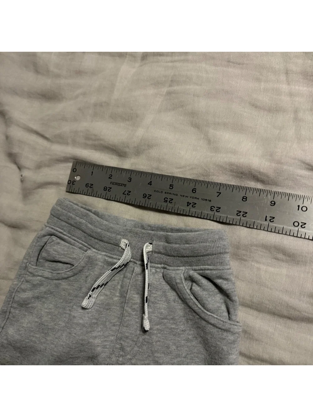 gray gap drawstring sweat shorts